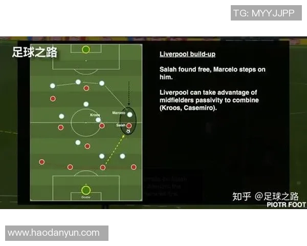 成都与重庆排球队赛后复盘分析灵活性对比及战术运用探讨