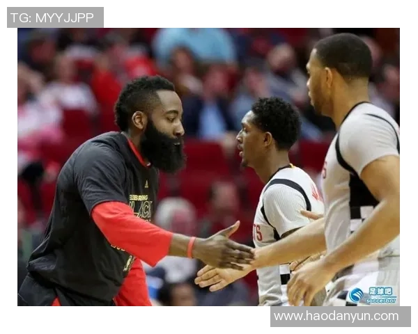 足球明星与苏神的传奇对决揭示了足球世界的荣耀与挑战